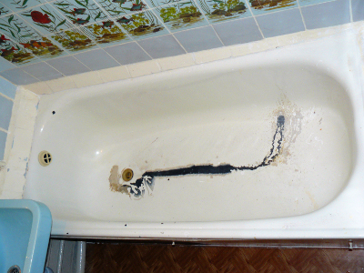 Фото: Ванна до реставрации Стакрилом