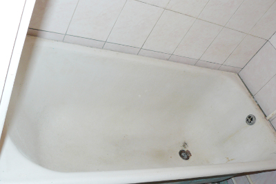 Фото: Ванна до реставрации Стакрилом